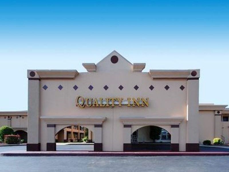 Red Roof Inn & Suites Oklahoma City Southwest Экстерьер фото