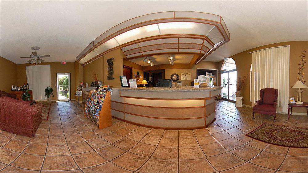 Red Roof Inn & Suites Oklahoma City Southwest Экстерьер фото